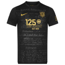 Camisa Frankfurt Edição especial Aniversário de 125 anos 24/25 - Torcedor Nike Masculina - Preta com detalhes em dourado e cinza
