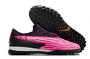 Chuteira de Campo Nike React Phantom GX Pro TF - Preto/Rosa