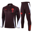 Conjunto Bayern München Treino 24/25 - Masculino adidas - Borgonha Escuro