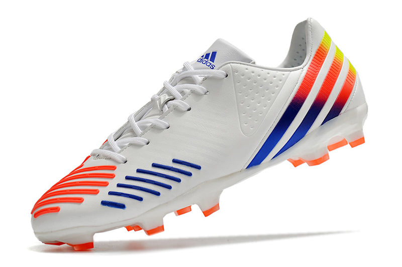 Chuteira de Campo Adidas Predator Falcon Retro FG - Branco Arco