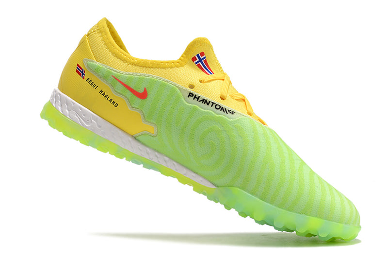 Chuteira de Campo Nike React Phantom GX Pro TF - Verde/branco/preto