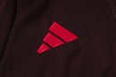Conjunto Bayern München Treino 24/25 - Masculino adidas - Borgonha Escuro