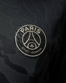 Camisa Paris Saint-Germain llI 23/24 - Torcedor Nike Masculina - Preta