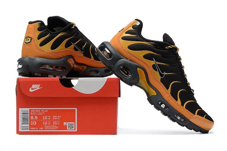 Nike Air Max Plus TN - Unisex - Preto/Laranja
