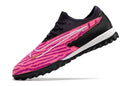 Chuteira de Campo Nike React Phantom GX Pro TF - Preto/Rosa