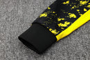 Conjunto Borussia Dortmund Treino 23/24 - Masculino Puma - Preto e com detalhes em amarelo