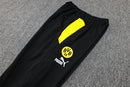 Conjunto Borussia Dortmund Treino 23/24 - Masculino Puma - Preto e com detalhes em amarelo