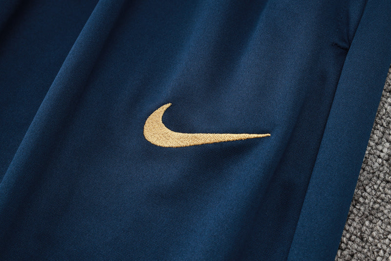 Conjunto Barcelona Treino 24/25 - Masculino Nike - Verde