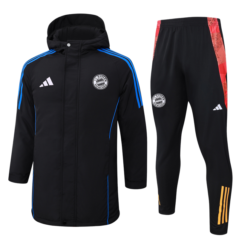 Casaco de algodão Bayern München 24/25 Adidas