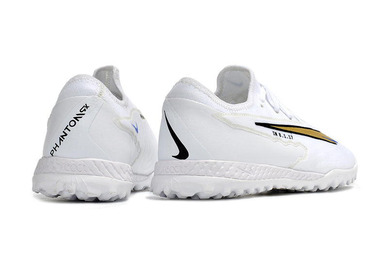 Chuteira de Campo Nike React Phantom GX Pro TF - Branco