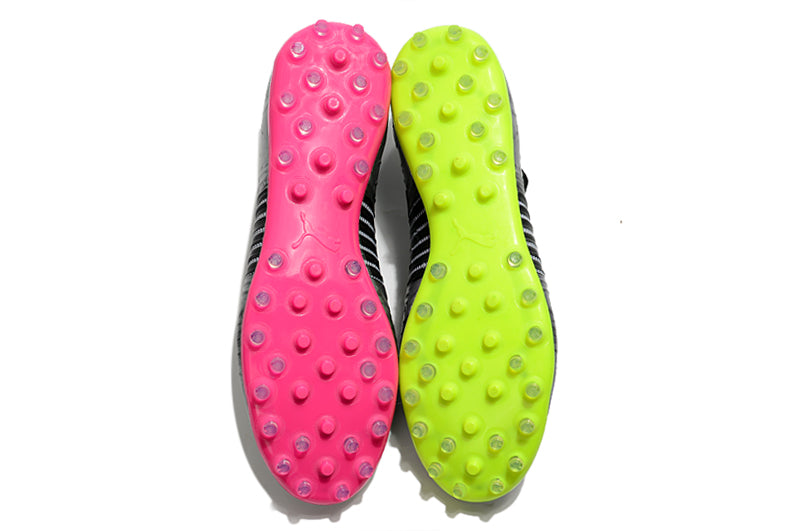 Chuteira Puma Future Z FG/AG - Cinza/rosa/amarelo
