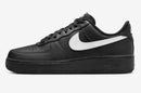 Nike Air Force 1 '07 Low - unissex - Preto/Branco