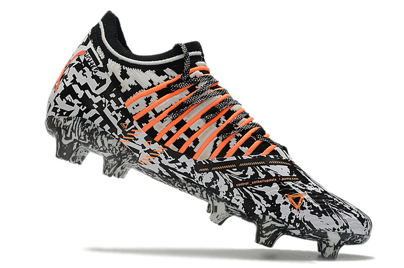 Chuteira de Campo Puma Future Z 1.3 Teazer FG - Cinza/Preto/Laranja