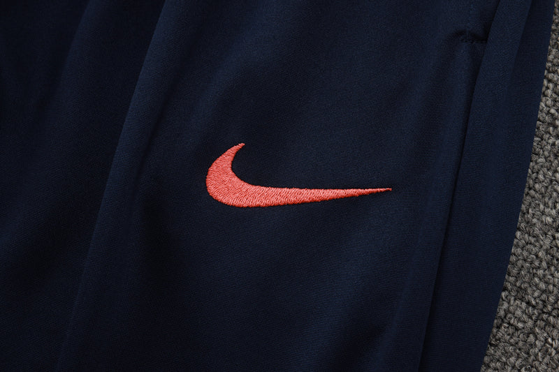 Conjunto Barcelona Treino 24/25 - Masculino Nike - Bege