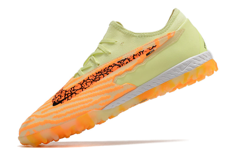Chuteira de Campo Nike React Phantom GX Pro TF - Laranja/verde