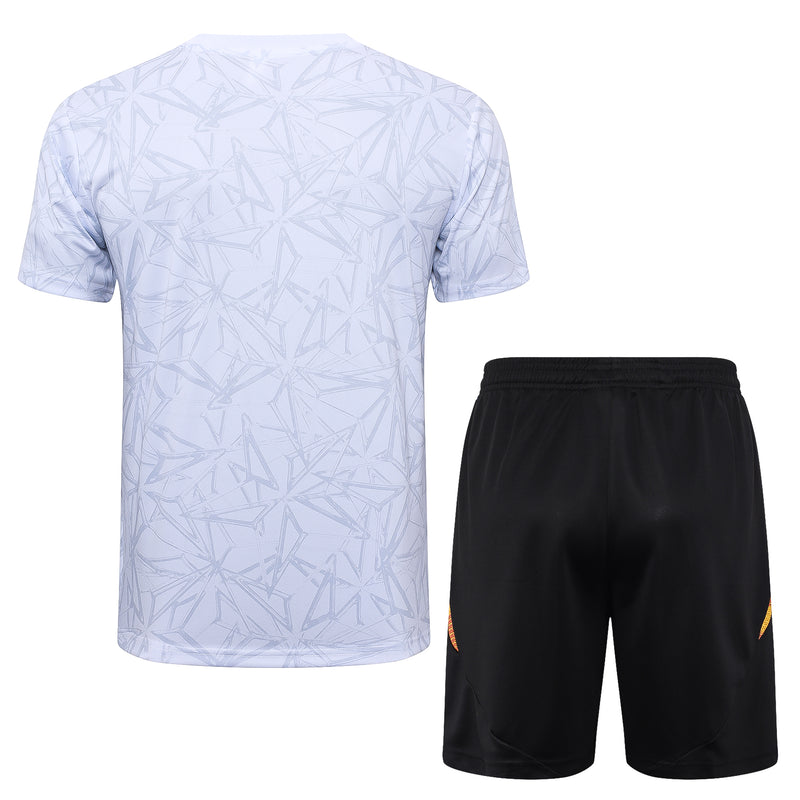 Conjunto Real Madrid Treino Camisa + short 24/25 - Masculino Adidas - Branco e Preto