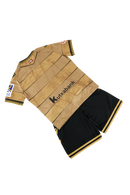 Kit Infantil Real Sociedad ll 24/25 Macron - Ouro / Preto