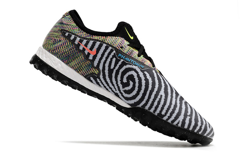 Chuteira de Campo Nike React Phantom GX Pro TF - Multi