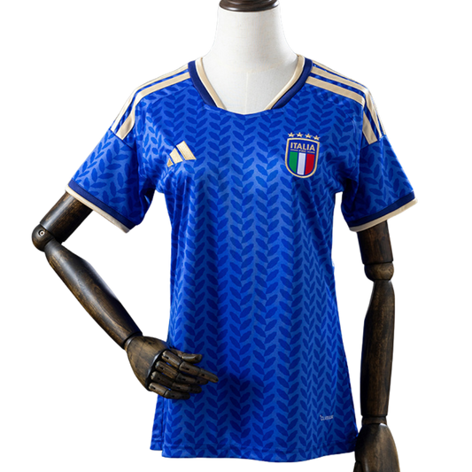 Italy 2026 Home - Woman