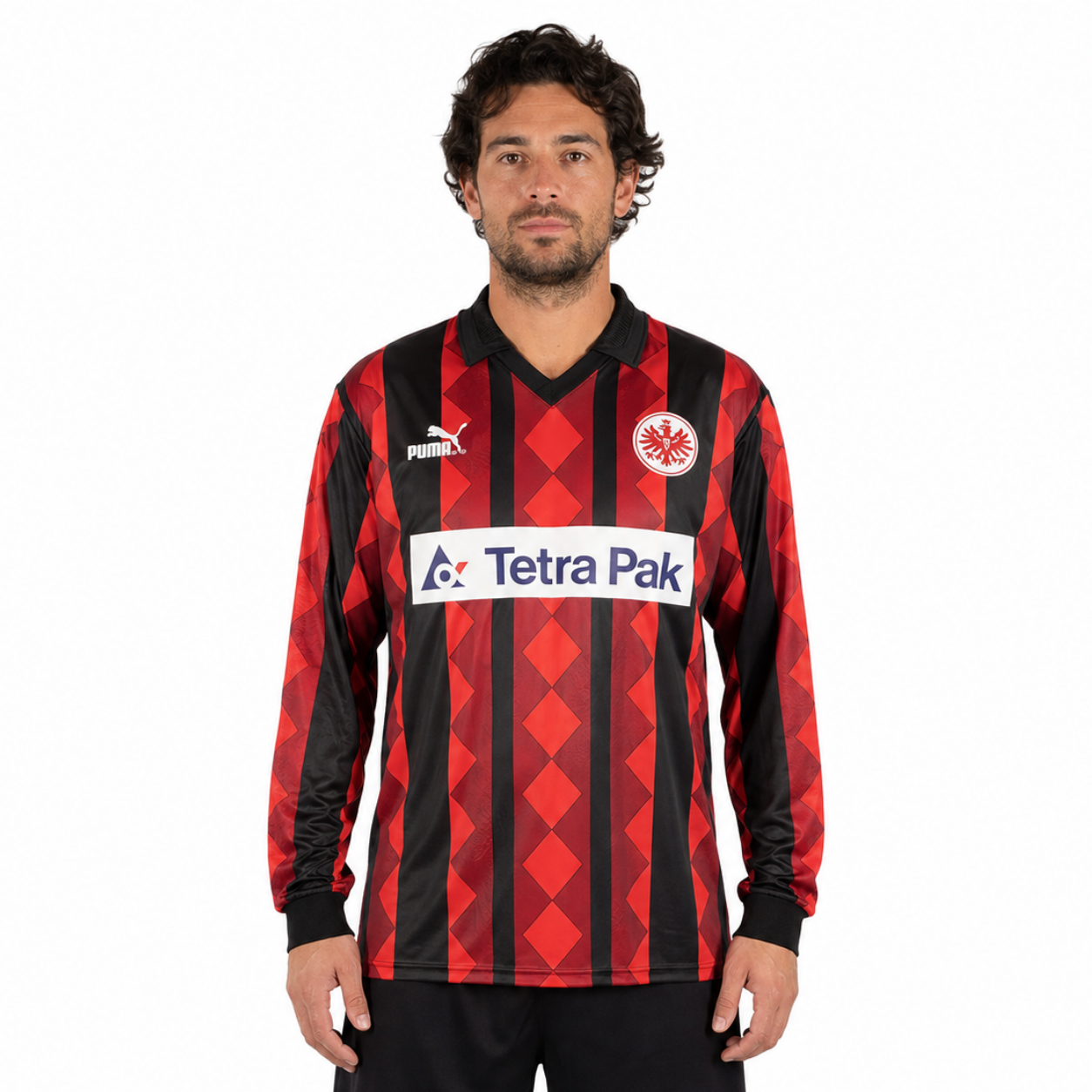 Eintracht Frankfurt 95/96 - Home - Retrô Manga longa