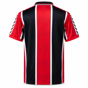 Eintracht Frankfurt 96/97 - Home - Retrô