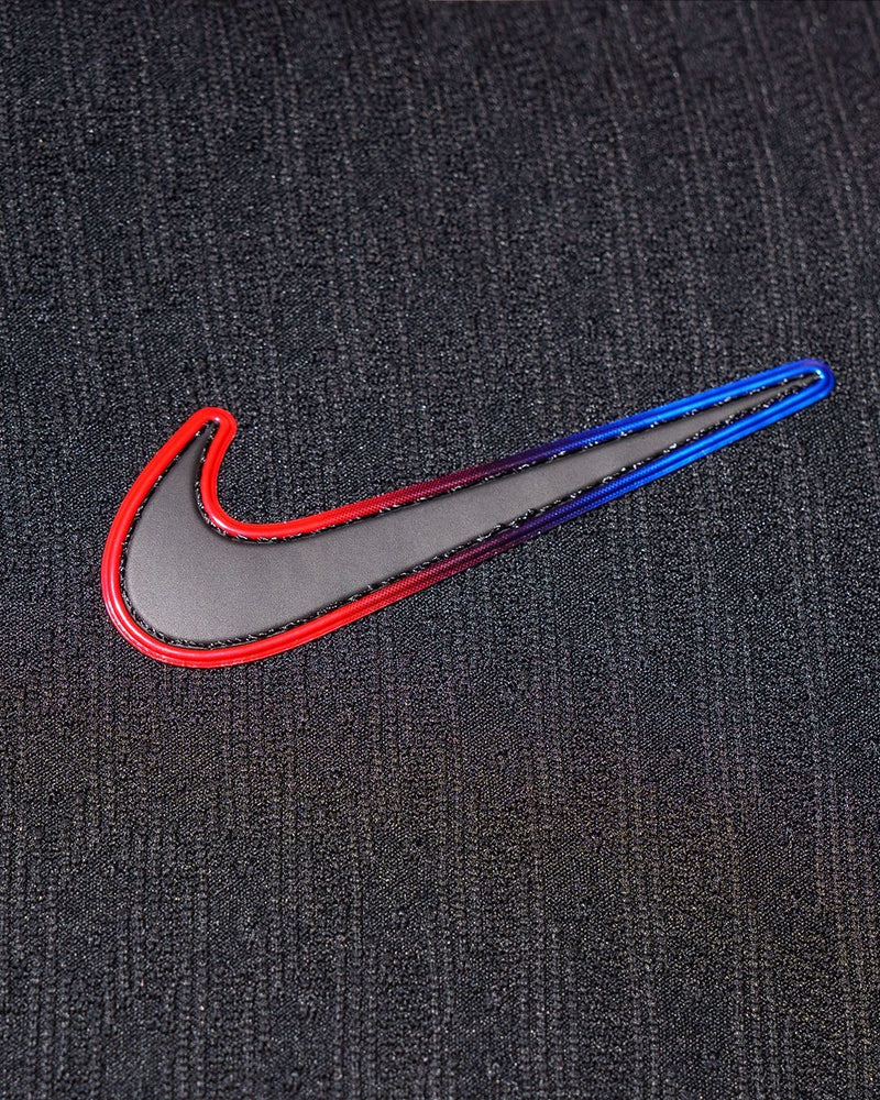 Camisa Barcelona II 24/25 - Torcedor Nike Feminina - Preta com detalhes em azul e vermelho