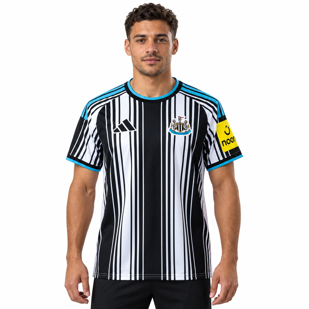 Newcastle United 26/27 Local - Aficionado