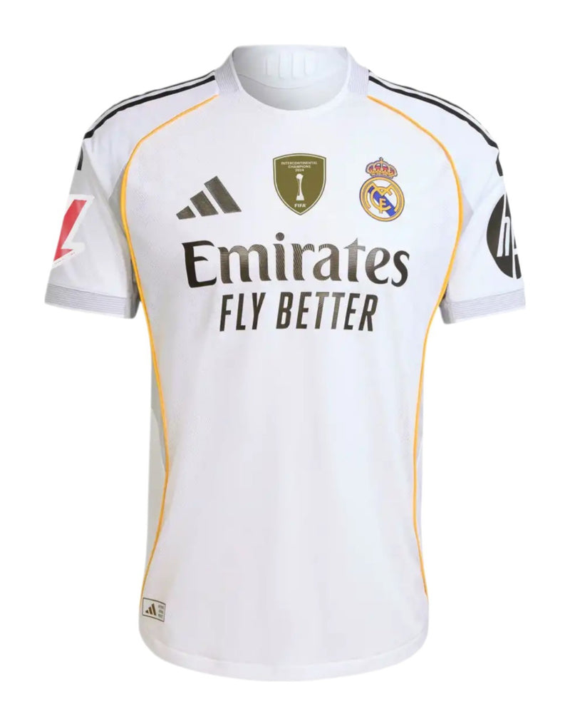 Camisa Real de Madrid I 25/26 - Torcedor Adidas Masculina - Branca com detalhes em cinza e amarelo