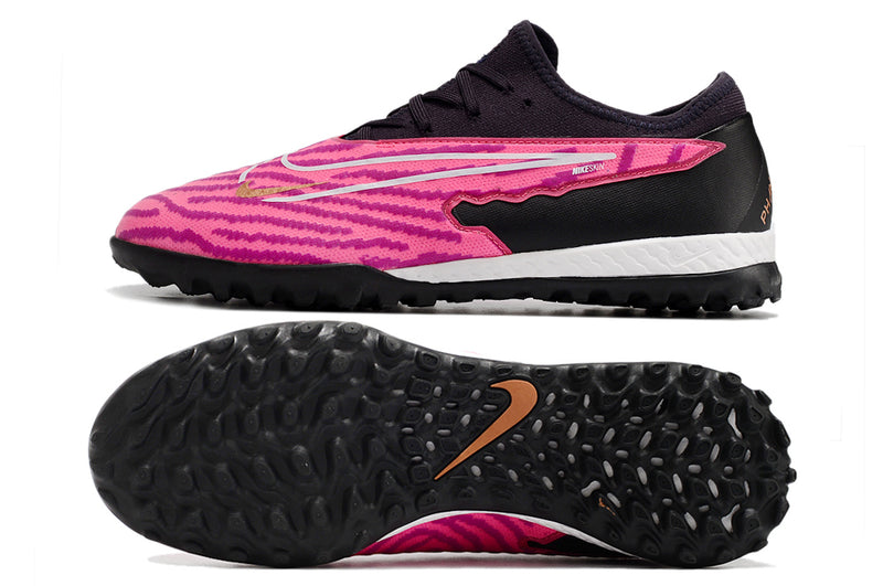 Chuteira de Campo Nike React Phantom GX Pro TF - Preto/Rosa