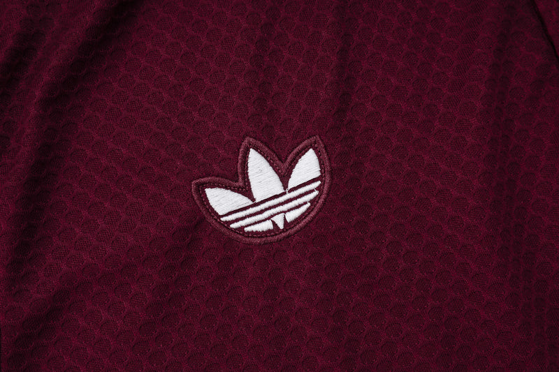 Conjunto Bayern München Treino 25/26 - Masculino adidas - Borgonha Escuro