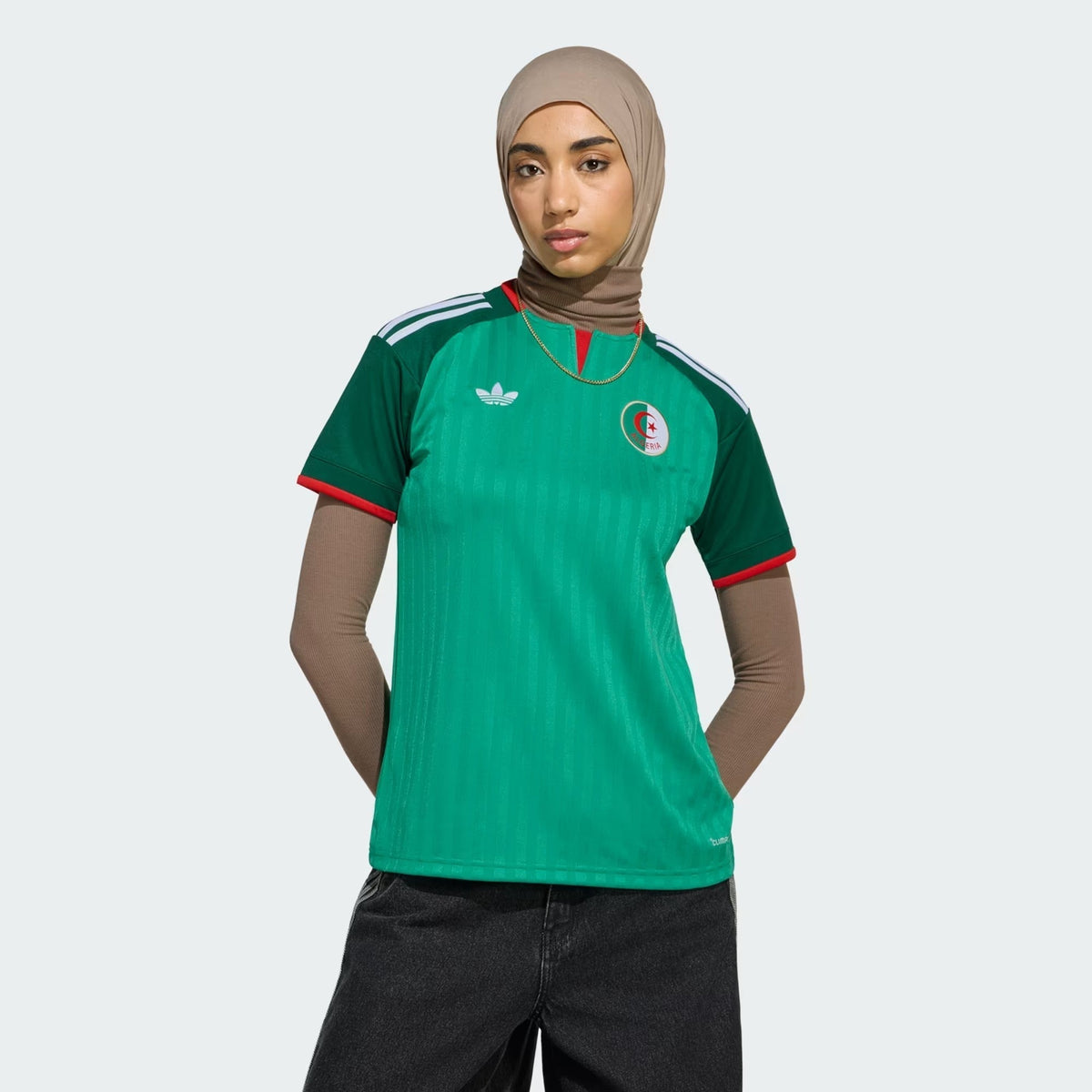 Algérie 2026 Extérieur - Femme