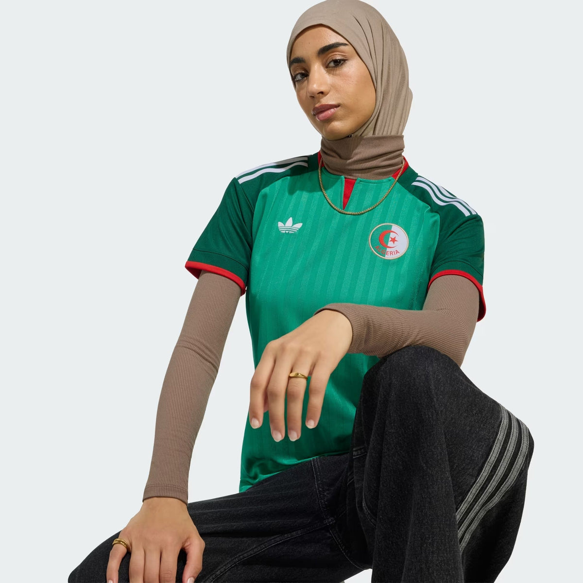 Algérie 2026 Extérieur - Femme