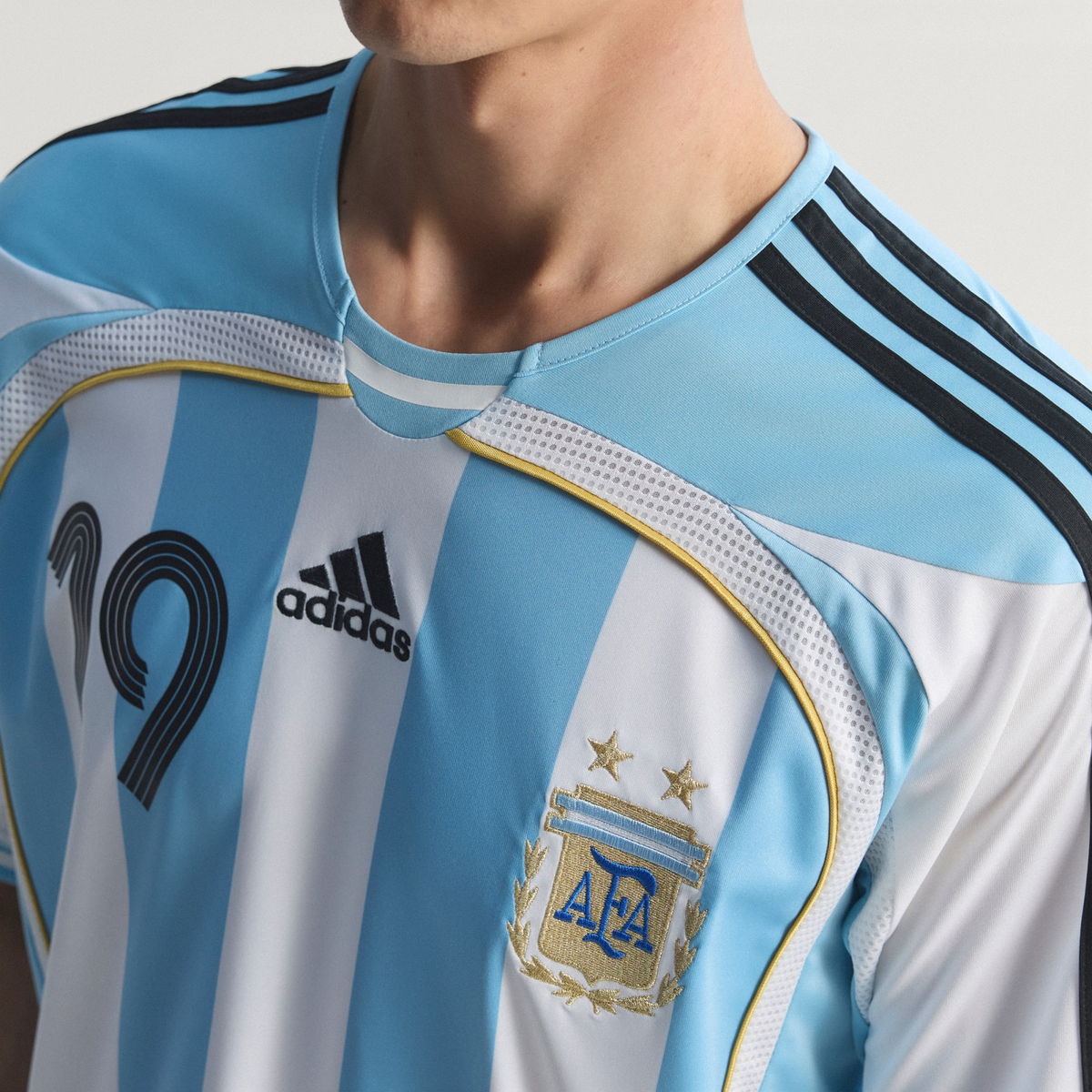 Argentina 2006 Local Messi 19 - Retro