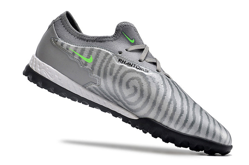Chuteira de Campo Nike React Phantom GX Pro TF - Cinza