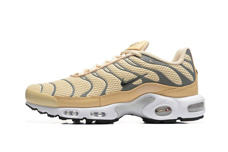 Nike Air Max Plus TN - Unisex - Laranja Claro/Branco