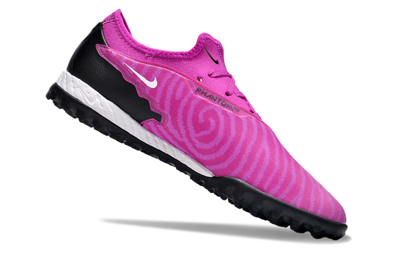 Chuteira de Campo Nike React Phantom GX Pro TF - Rosa/Preto