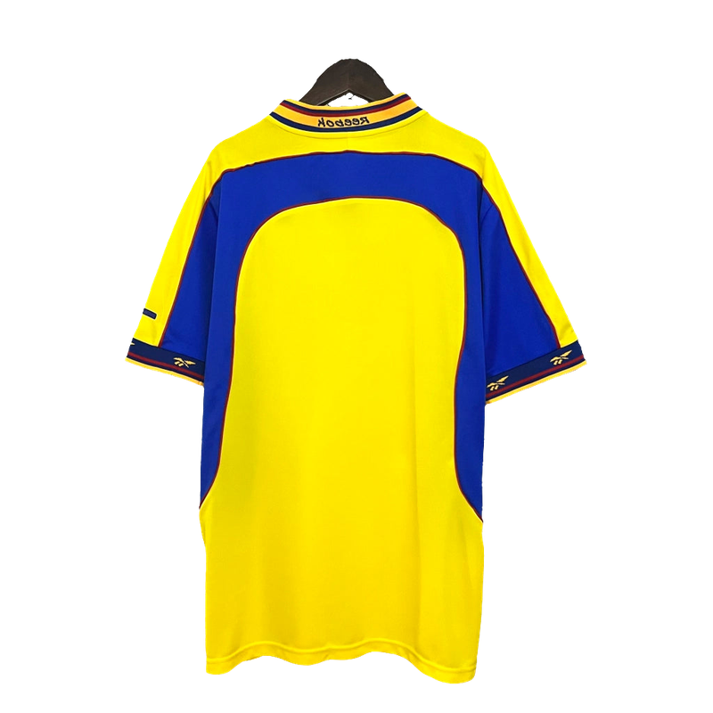 Colombia 2001 Home - Retro