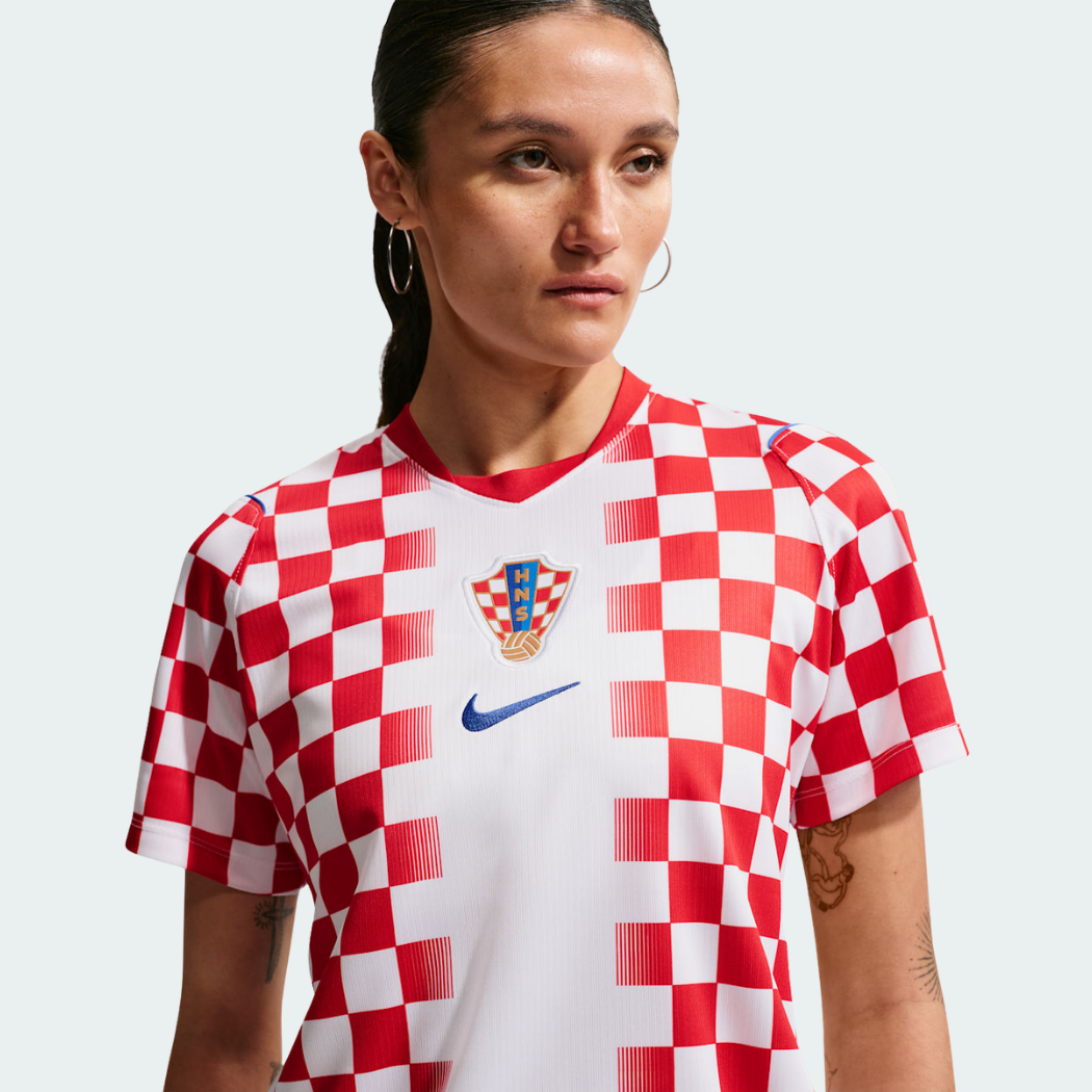 Croatia 2026 Home - Woman