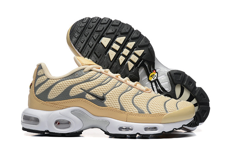 Nike Air Max Plus TN - Unisex - Laranja Claro/Branco