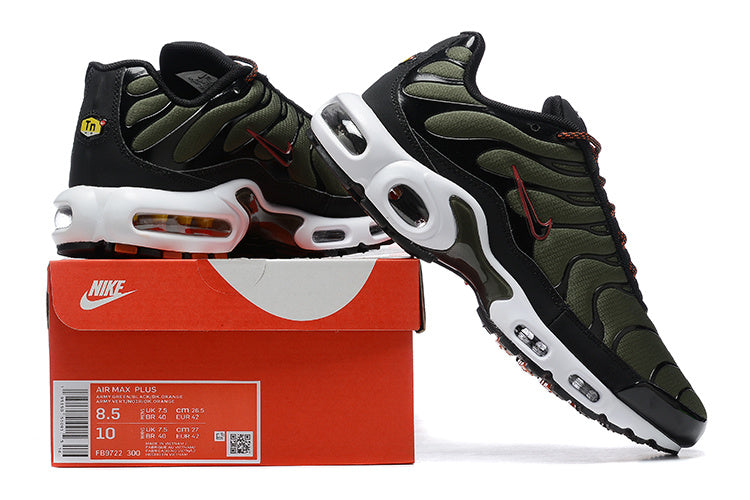 Nike Air Max Plus TN - Unisex - Verde Escuro/Branco/Preto