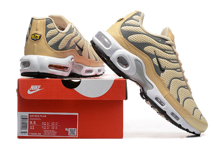 Nike Air Max Plus TN - Unisex - Laranja Claro/Branco