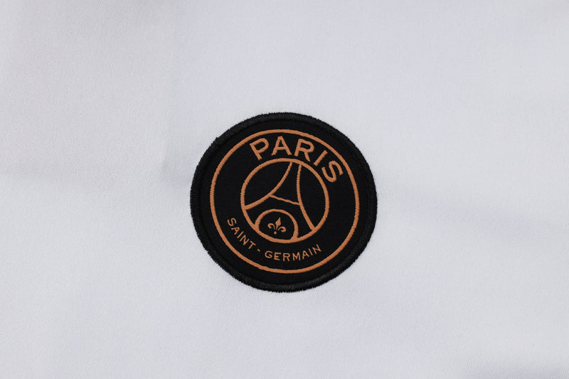 Conjunto Paris Saint-Germain Treino Camisa manga curta + short 24/25 - Masculino Jordan - Branco (Ombros Rosa)