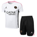 Conjunto Paris Saint-Germain Treino Camisa manga curta + short 24/25 - Masculino Jordan - Branco (Ombros Rosa)