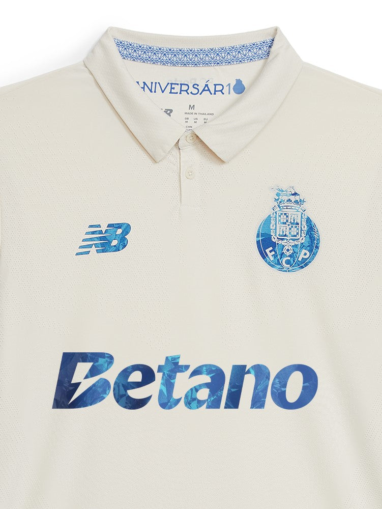 Camisa FC Porto lll 25/26 Torcedor New Balance Masculina - off-white e azul