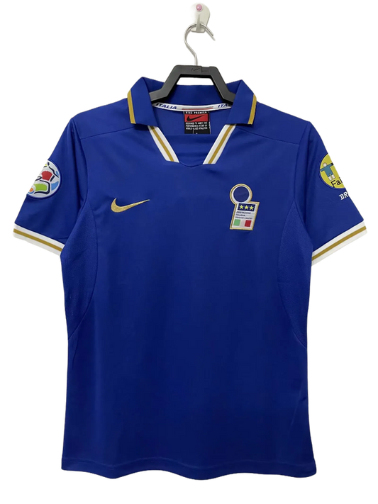 Italy 1996 Home - Retro