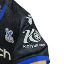Camisa Crystal Palace III 23/24 - Torcedor Macron Masculina - Preta com detalhes em vermelho e azu