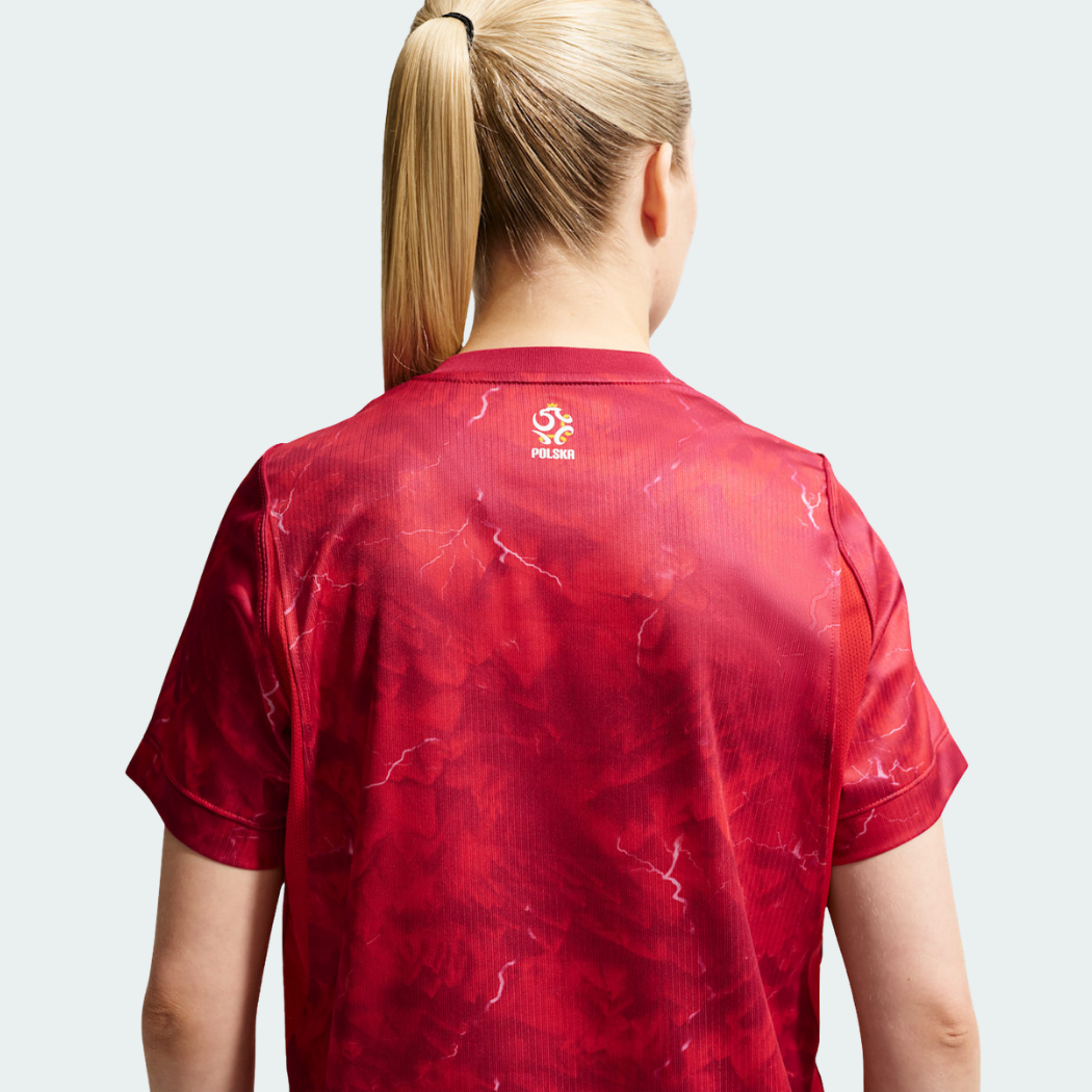 Pologne 2026 Extérieur - Femme