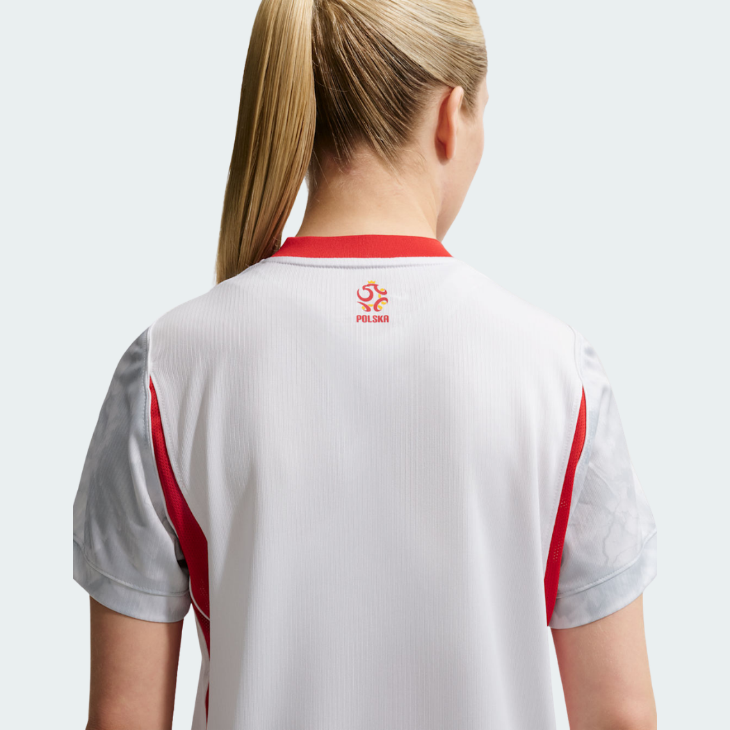 Poland 2026 Home - Woman
