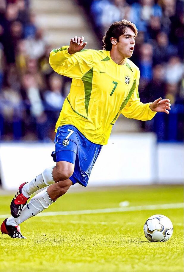 Camisa Retrô 2002 Seleção Brasileira I Nike Masculina - Amarela